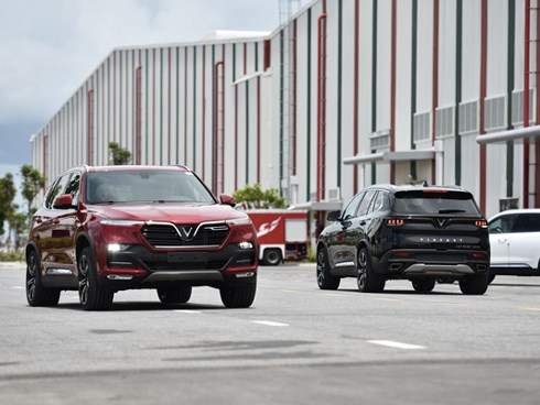 ‘Êm ái và tiện nghi, VinFast Lux xứng tầm xe sang’