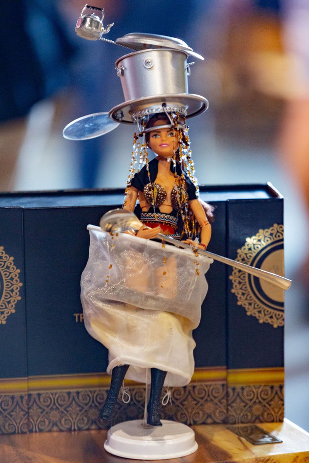 Chính thức lộ diện Top 3 Quốc phục dành cho Hoàng Thùy mang đến Miss Universe 2019-2