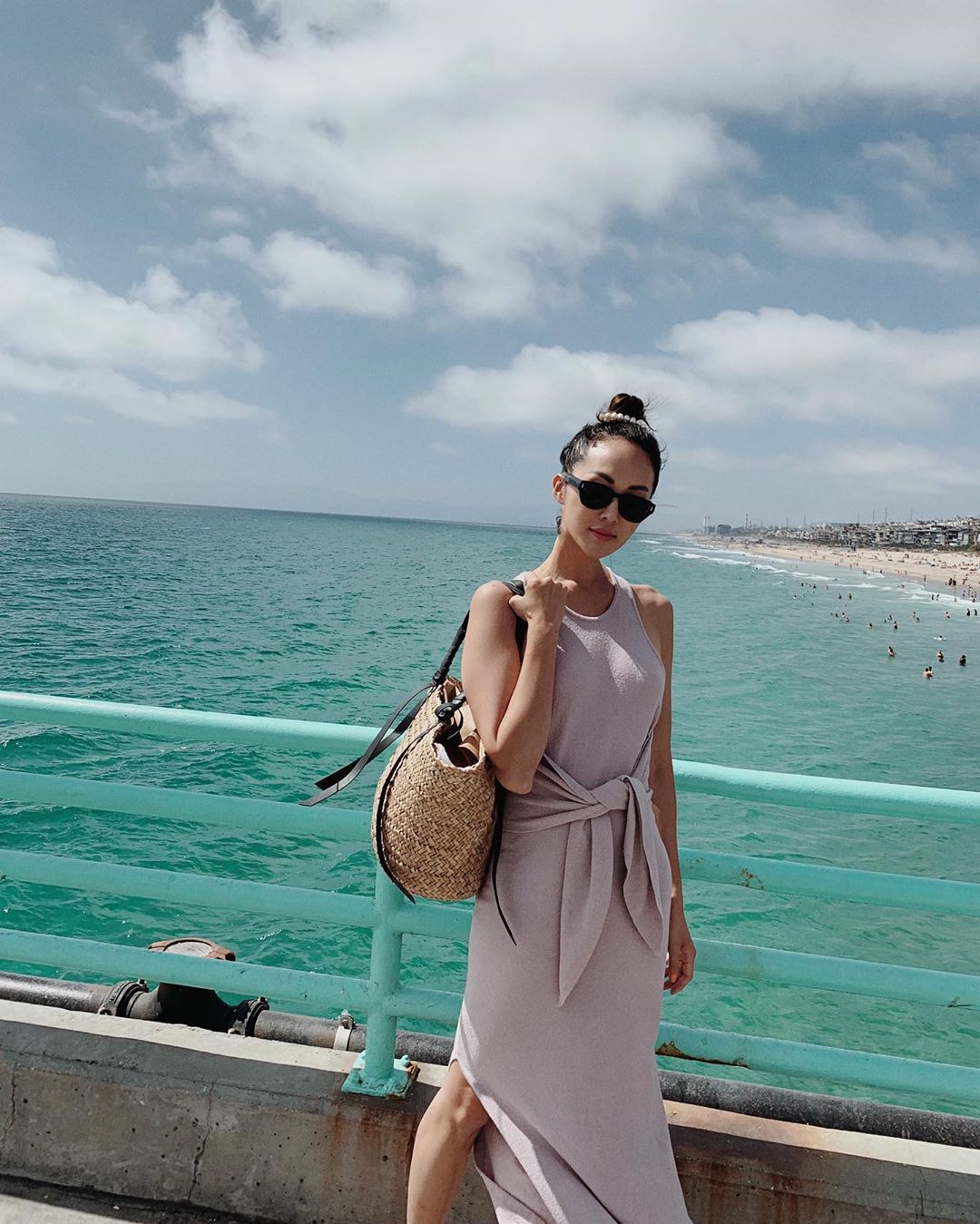 Dù tới sở làm hay đi chơi thì street style Châu Á tuần này cũng cân hết, 15 bộ đều đơn giản mà đẹp sang-9