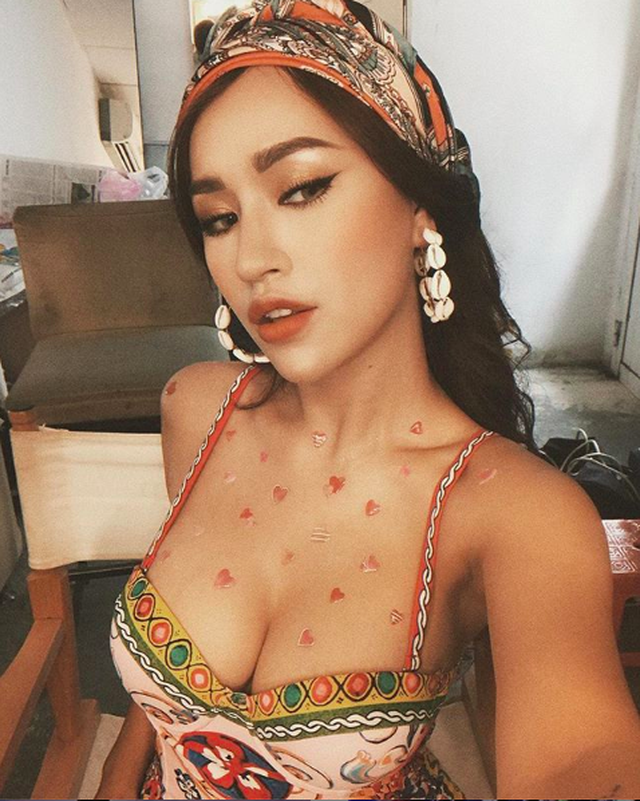 DJ Tít ngày càng gợi cảm, tự tin khoe thân hình hoàn hảo-13