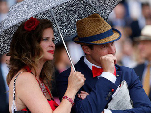 Cuộc sống xa hoa của ái nữ tỷ phú giàu nhất châu Á-5