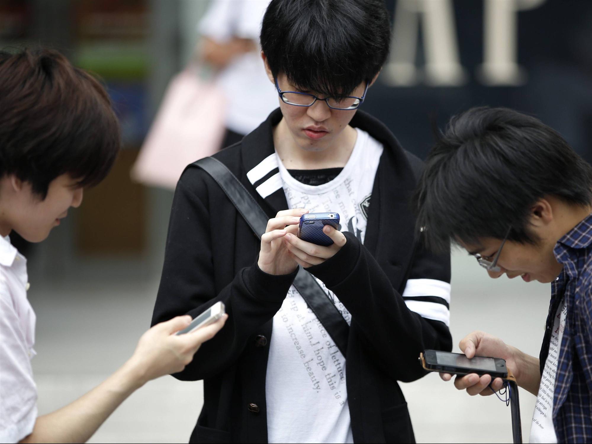 Loạt tuyệt chiêu cai nghiện điện thoại hay ho của các phụ huynh Tây, cha mẹ Việt rất nên tham khảo-5