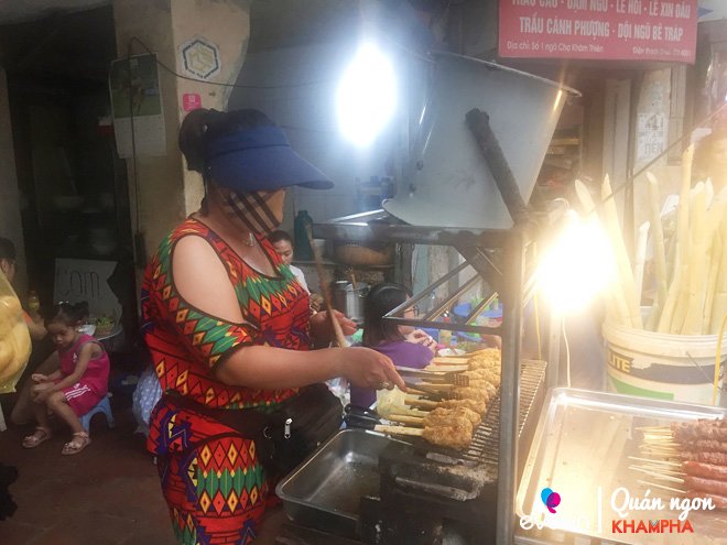 Mới bán được 1 năm, quán thịt bao mía Khâm Thiên khiến blogger Hàn Quốc mê như điếu đổ-2