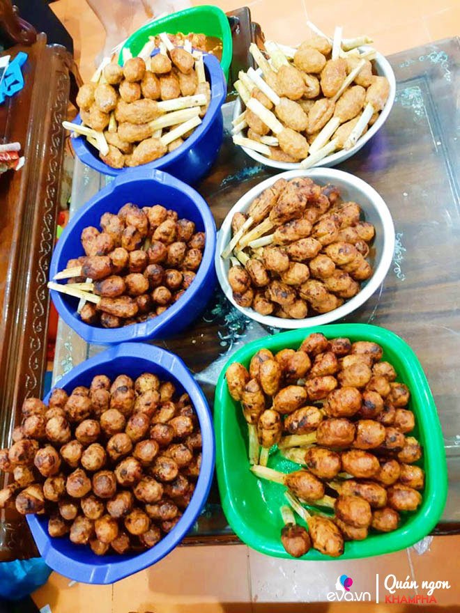 Mới bán được 1 năm, quán thịt bao mía Khâm Thiên khiến blogger Hàn Quốc mê như điếu đổ-7