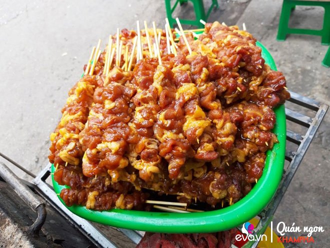 Mới bán được 1 năm, quán thịt bao mía Khâm Thiên khiến blogger Hàn Quốc mê như điếu đổ-9