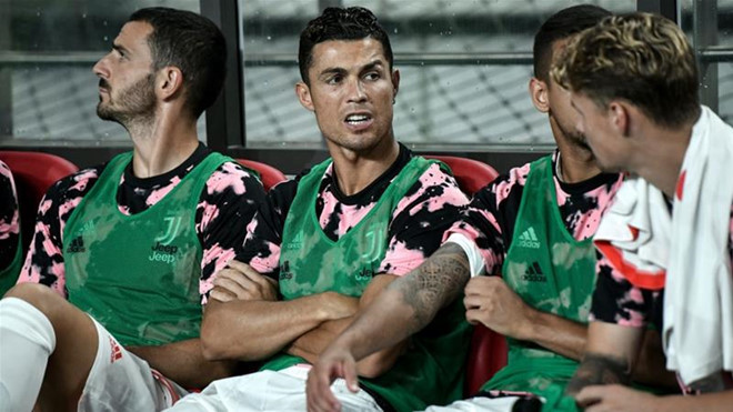 Ronaldo bị nhiều fan ruột tẩy chay sau vụ việc tại Hàn Quốc-1