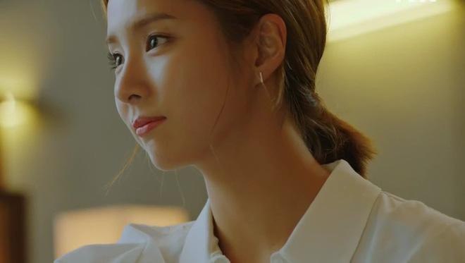 Cô vợ thâm thúy mượn tay người khác ra mặt trừng trị chồng và kẻ thứ 3, còn mình đứng sau đóng vai kẻ yếu đuối-2