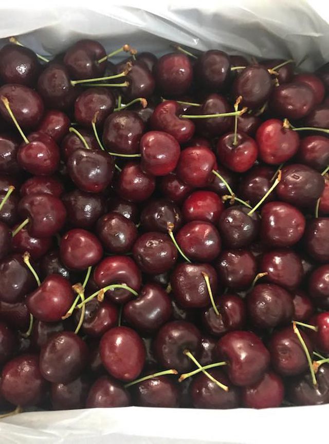 Cherry tại Mỹ có thực sự mất giá, mà ở Việt Nam chỉ hơn 200 nghìn đồng/kg?-1