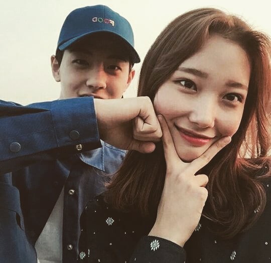 Bạn trai đi học nước ngoài 4 tháng, cô nàng nhanh chóng yêu người khác còn lên mạng hỏi một câu khiến ai cũng choáng-2