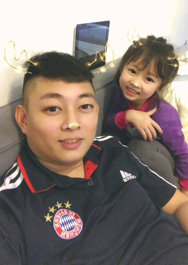 Bố trẻ than trời vì mái tóc nham nhở của con gái trong ngày đầu tiên đi học, dân mạng xem xong chỉ biết cười lăn lóc-3