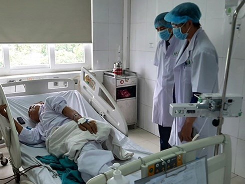 Sốc chạy thận ở Nghệ An, 153 bệnh nhân chuyển viện