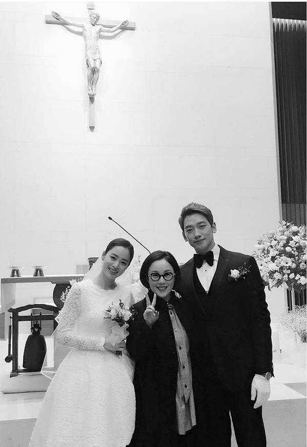 Ảnh cưới màu chưa từng tiết lộ của Kim Tae Hee - Bi Rain-5
