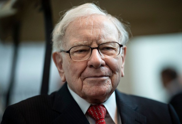 Cha mẹ Việt hở ra là đòi giữ tiền hộ con nhưng tỷ phú Warren Buffett coi đây là một trong những sai lầm tai hại nhất về tiền bạc-1