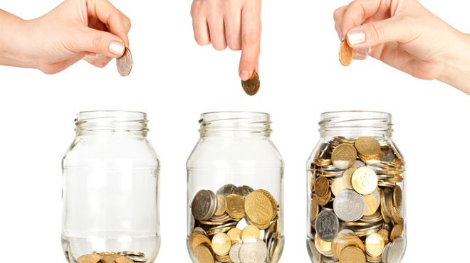 Cha mẹ Việt hở ra là đòi giữ tiền hộ con nhưng tỷ phú Warren Buffett coi đây là một trong những sai lầm tai hại nhất về tiền bạc-3