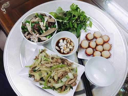 9X cứ vào bếp nấu món nào là chồng mê món đó, tới trẻ con cũng hưởng ứng nhiệt tình-6