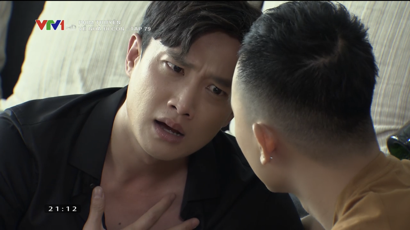 Về nhà đi con: Thư khóc ngất vì Vũ bỏ đi, khán giả vật vã xem cảnh bố Sơn hỏi Vũ có yêu con gái mình-3