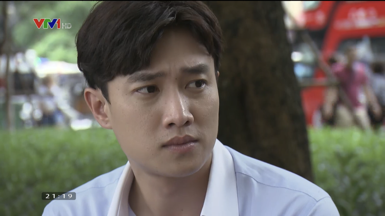 Về nhà đi con: Thư khóc ngất vì Vũ bỏ đi, khán giả vật vã xem cảnh bố Sơn hỏi Vũ có yêu con gái mình-5