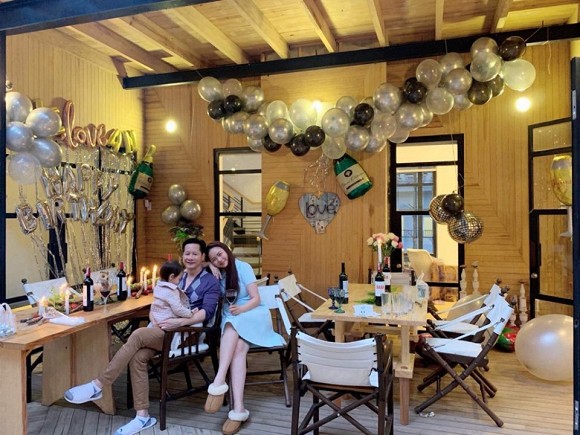 Sinh nhật tuổi 57, ông xã Phan Như Thảo xúc động bật khóc, tâm sự nỗi chạnh lòng vì những mất mát của gia đình-2