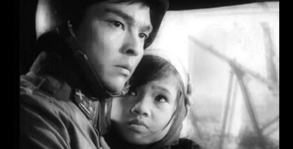 NSND Lan Hương: Em bé Hà Nội ngây thơ trưởng thành là người phụ nữ qua 2 cuộc làm lẽ đầy trắc trở-3