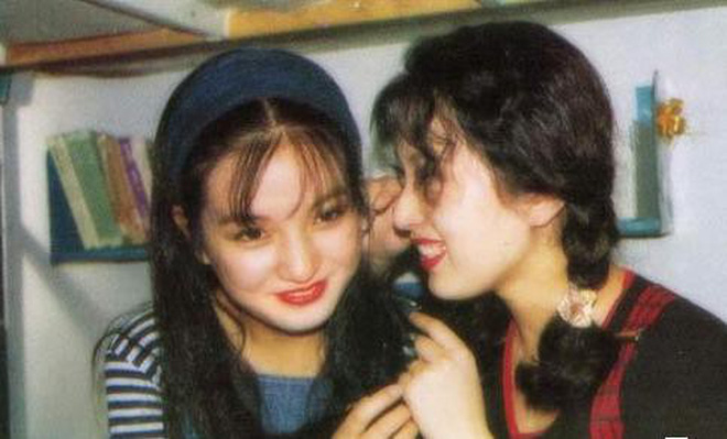 Bất ngờ với ảnh thời đi học của sao Hoa ngữ: Hồ Ca, Huỳnh Hiểu Minh khác hoàn toàn hiện tại, Chung Hán Lương, Phạm Băng Băng vẫn đẹp xuất sắc từ bé-1