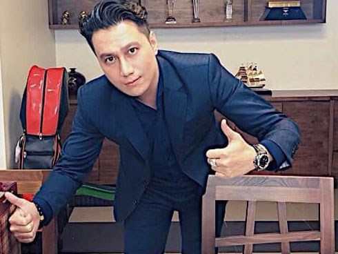Liên tục bị 