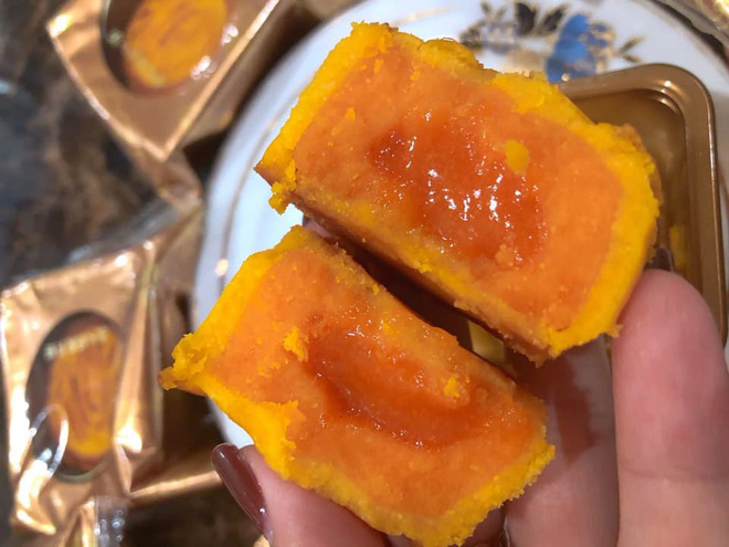 Đổ xô bán bánh Trung thu nhân tan chảy, dân buôn đua nhau dìm giá câu kéo khách hàng-1