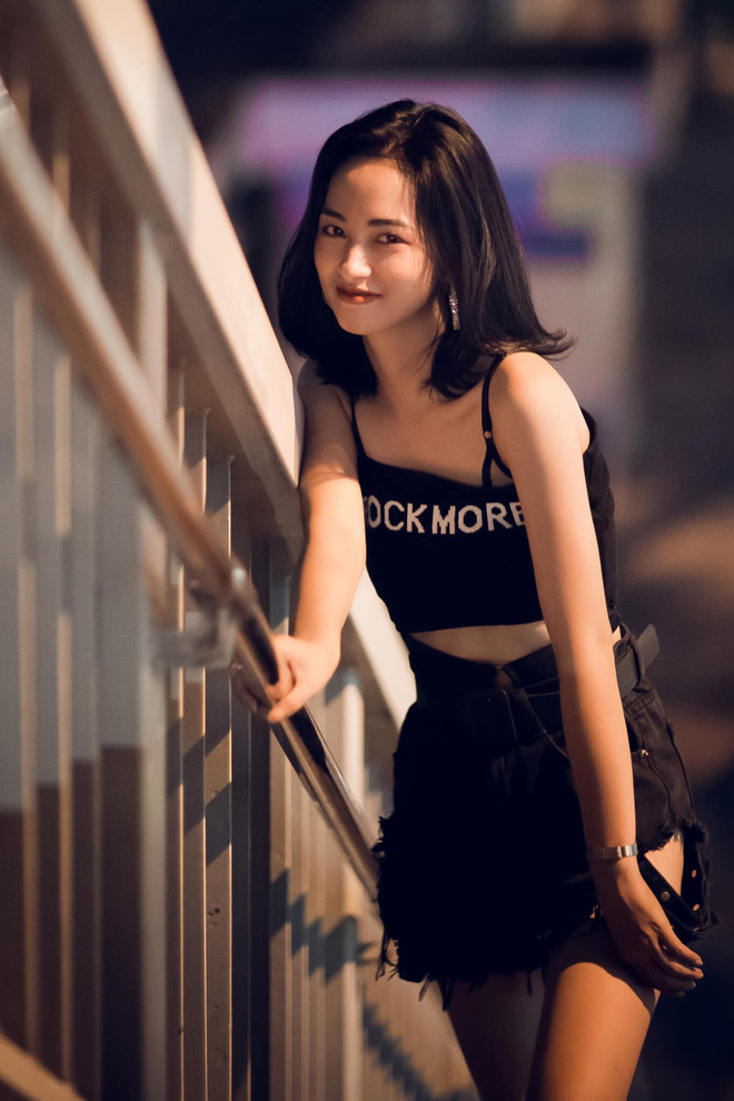 Sau bức ảnh xinh đẹp chụp trên phố Trần Duy Hưng, cô gái nhận loạt tin nhắn nhạy cảm-6