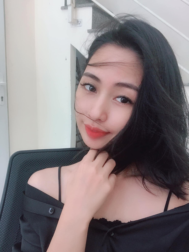 Sau bức ảnh xinh đẹp chụp trên phố Trần Duy Hưng, cô gái nhận loạt tin nhắn nhạy cảm-7