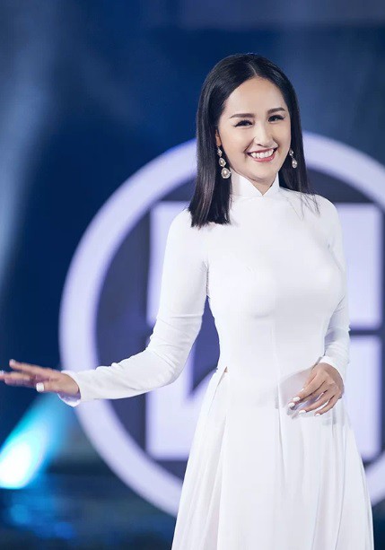 Mai Phương Thuý diện váy hững hờ khoe vòng 1 căng tràn nhưng sao khuôn mặt căng phồng thiếu tự nhiên thế này-4