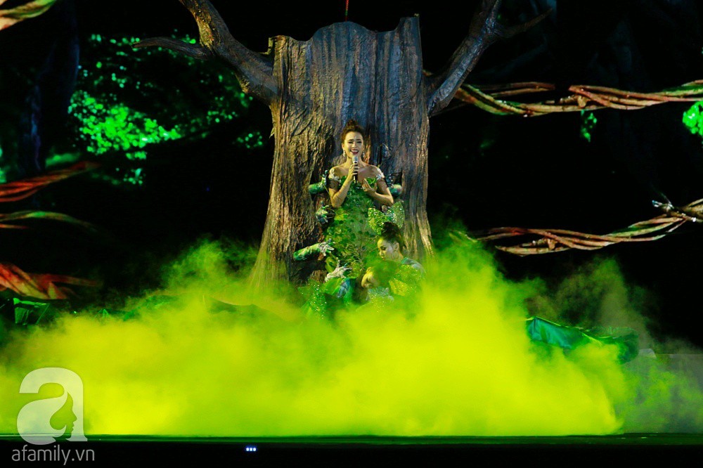 Lương Thùy Linh - mỹ nhân 10x học ngoại thương, IELTS 7.5 đăng quang Miss World Việt Nam 2019-18