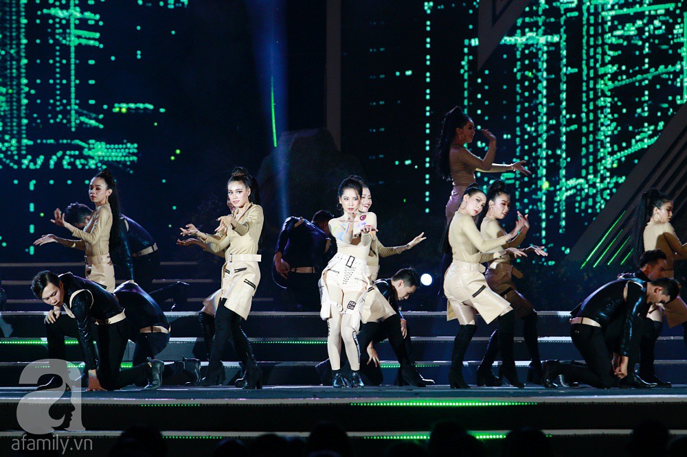 Lương Thùy Linh - mỹ nhân 10x học ngoại thương, IELTS 7.5 đăng quang Miss World Việt Nam 2019-9