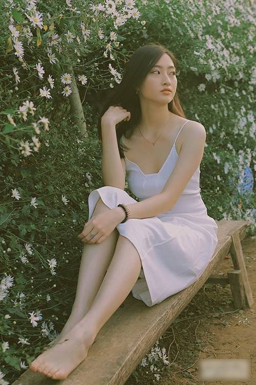 Hoa hậu Thế giới Việt Nam 2019 xinh đẹp hết phần thiên hạ với phong cách đời thường giản dị-3