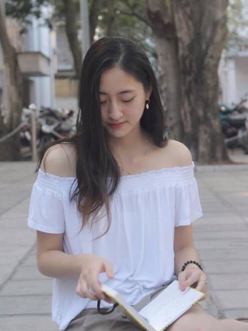 Hoa hậu Thế giới Việt Nam 2019 xinh đẹp hết phần thiên hạ với phong cách đời thường giản dị-9