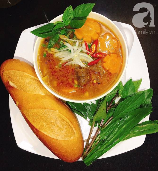 Hóa ra cách làm bánh mì bò kho ngon chuẩn lại dễ thế này, ai cũng làm được các mẹ ạ!-4