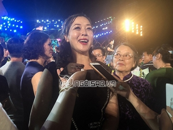 Mẹ Tân hoa hậu Miss World Việt Nam 2019 Lương Thuỳ Linh: Tôi lo con gái lo thi cử nhan sắc mà bỏ bê học hành...”-4