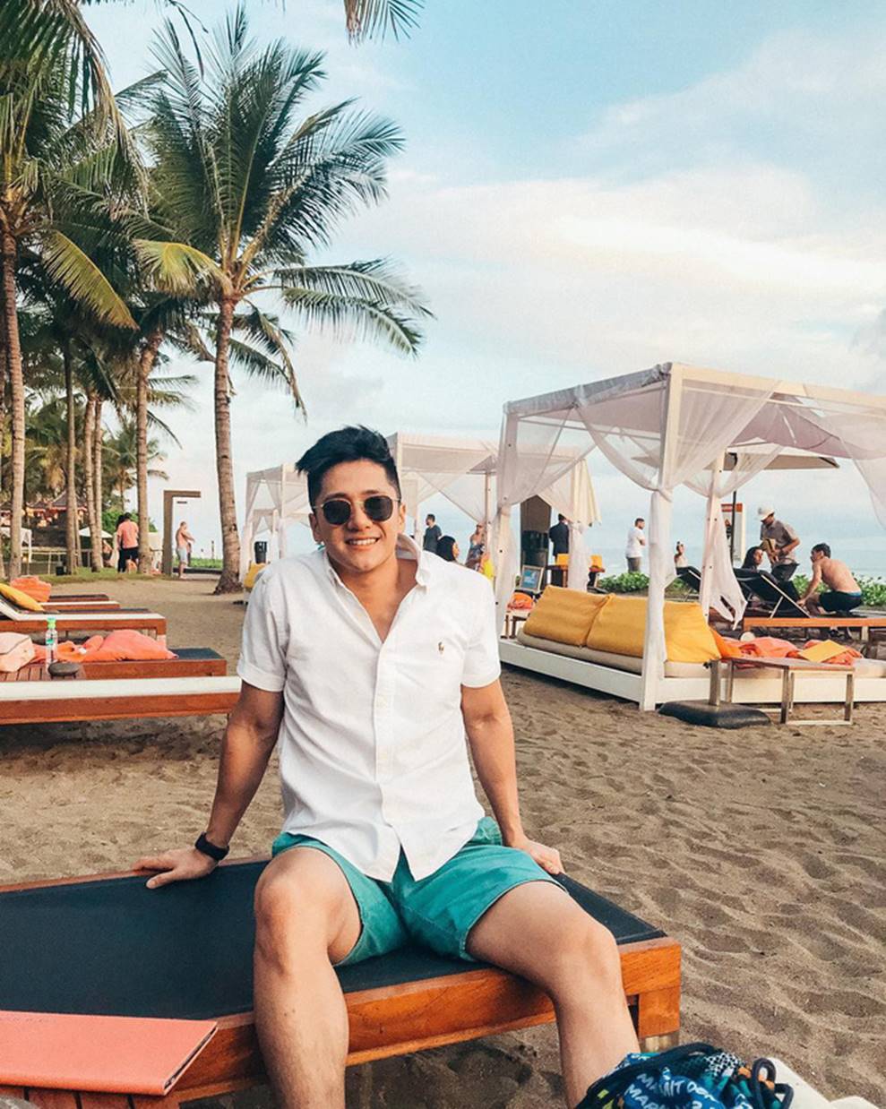 Thầy giáo trường nhà người ta sao lại đẹp trai thế này, đã vậy body còn 6 múi như tạc tượng, thầy muốn các em sống sao?-3