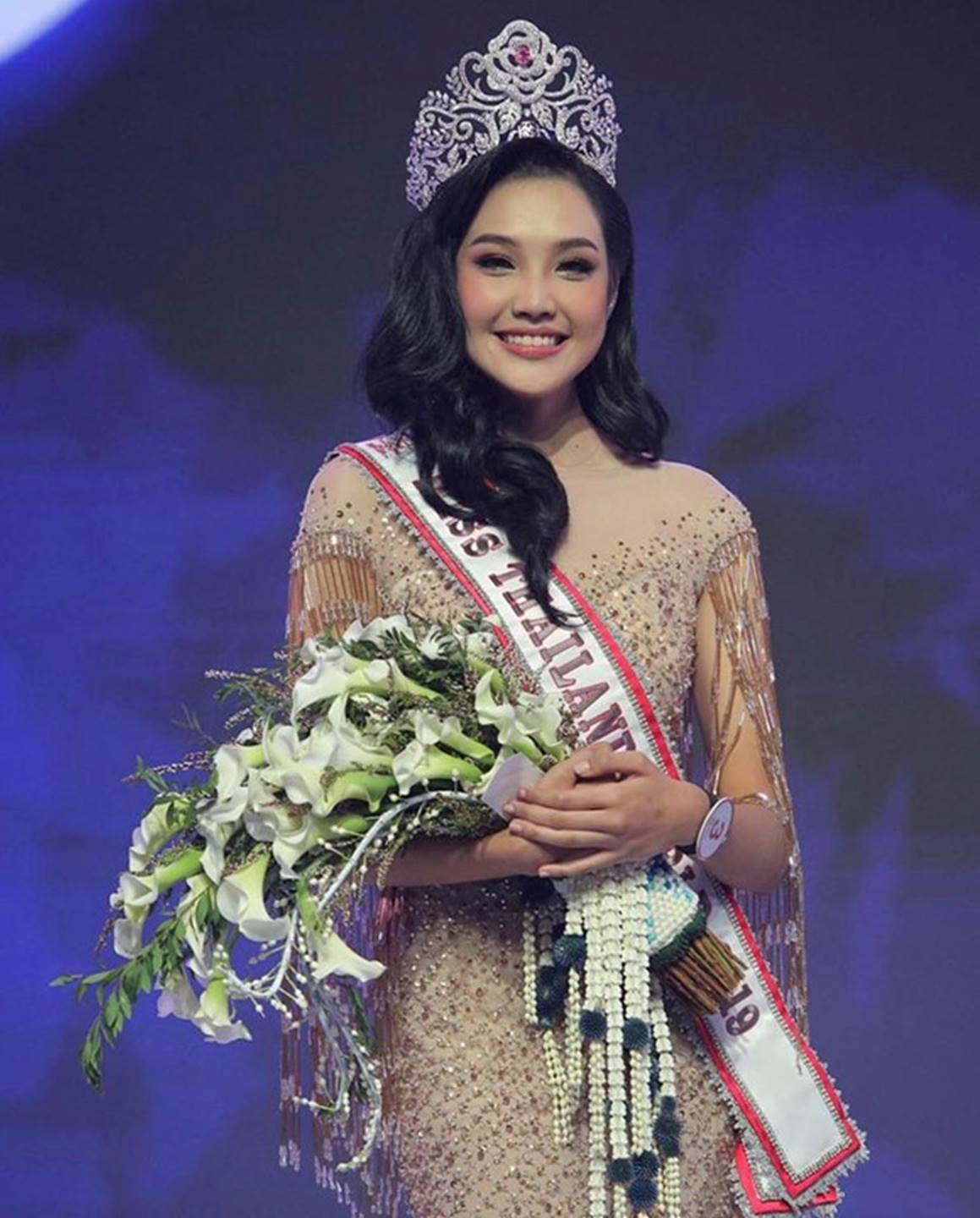 Nhan sắc 9X Thái Lan là đối thủ của Lương Thùy Linh ở Miss World 2019-3