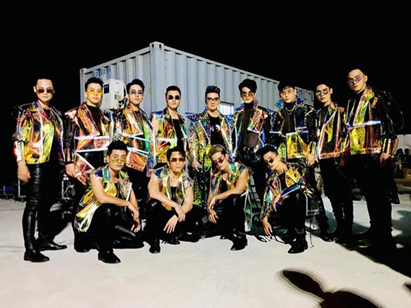 Chung kết Hoa hậu thế giới Việt Nam: Nhiều sạn” khó hiểu, Mr Đàm bị đẩy vào thế khó xử phải xin lỗi-9