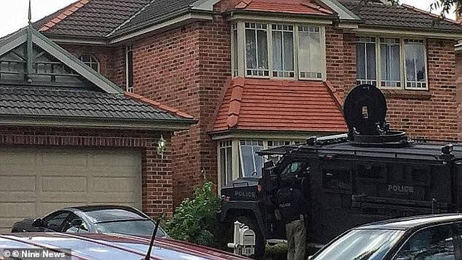 Lên nhầm xe Uber, nữ sinh bị cưỡng hiếp tập thể nhưng kẻ cầm đầu đã cao bay xa chạy rồi sống yên ổn sau gần 3 năm-2