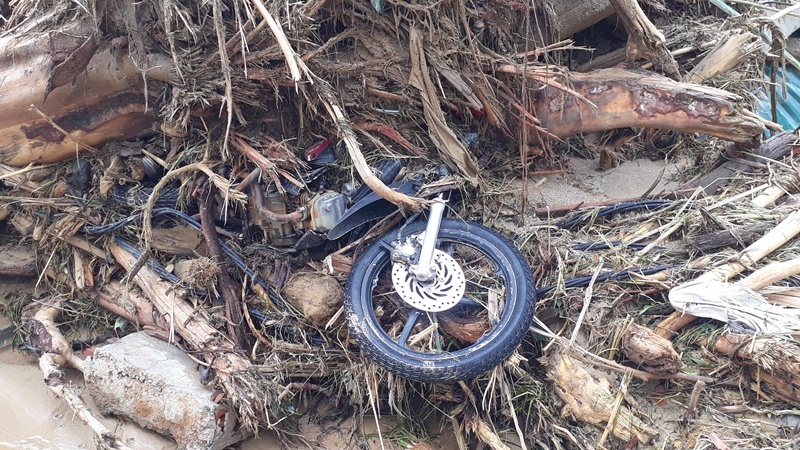 Tang thương gia đình 5 người ở Thanh Hóa bị lũ cuốn trôi-4