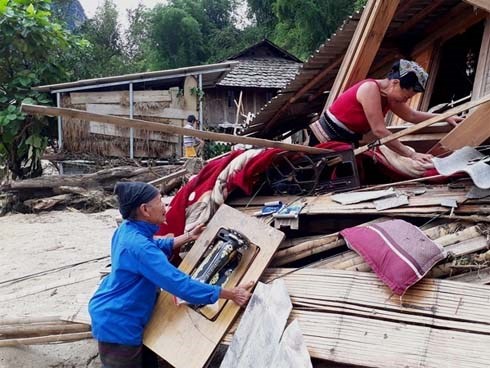 Tang thương gia đình 5 người ở Thanh Hóa bị lũ cuốn trôi