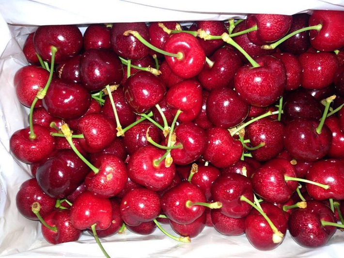 Sản phẩm Mỹ ồ ạt sale kịch liệt: Cherry, Việt quất giảm sâu cả 55%, tôm hùm, cua hoàng đế không còn là giấc mơ quá xa xỉ-1