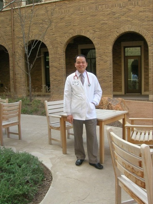 Bác sĩ tại Mỹ chia sẻ cách xử trí đúng với bệnh nhân co giật: Đưa bất kì vật gì vào miệng cũng là vô dụng và có nguy cơ gây tổn thương-4