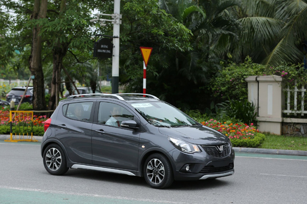 Trải nghiệm ‘thượng đế’ của những chủ xe VinFast Fadil-1