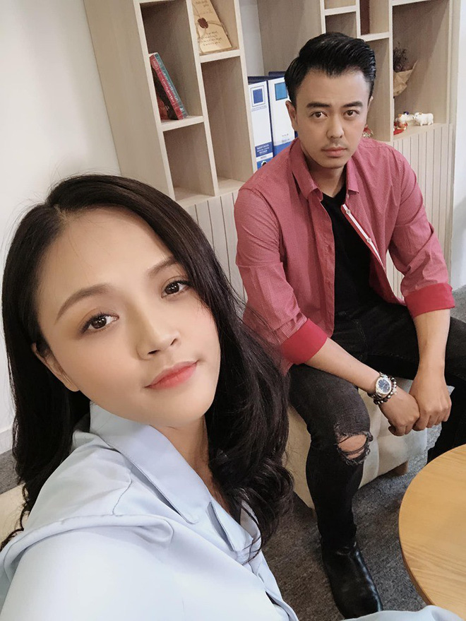 Chú Quốc phim Về nhà đi con: Cảnh tôi hôn Thu Quỳnh, vợ bảo cũng cuồng nhiệt đấy!-2