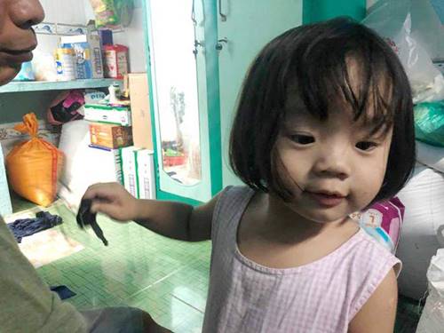 Vợ qua đời khi con mới gần chục ngày tuổi, câu nói của người chồng khiến tất cả xót xa-2