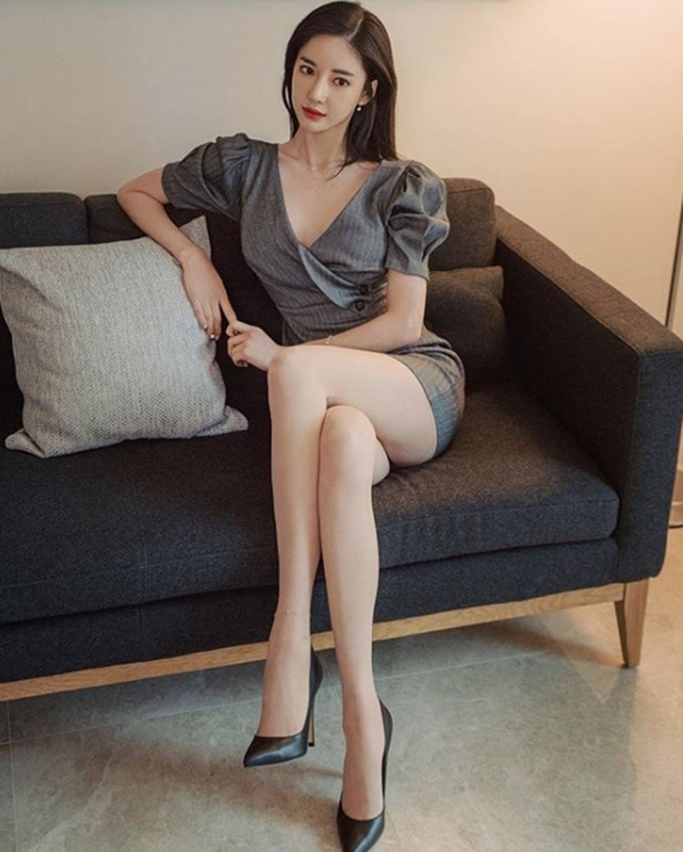 Nữ giáo viên, MC hot nhất Hàn Quốc đẹp như tiên sa nhờ môn khó hiểu-14