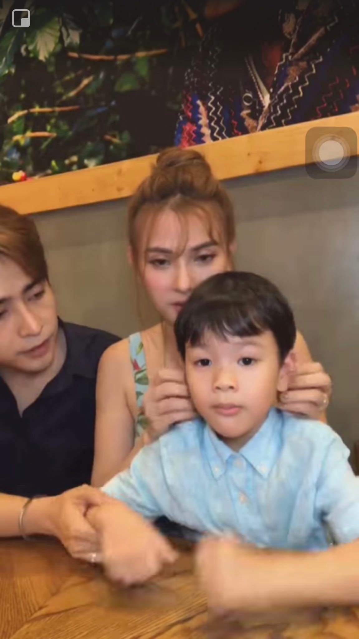 Chứng kiến chồng trẻ đối xử tệ với con ruột, Thu Thủy bị cộng đồng mạng ném đá chán chê mới chịu lên tiếng: Lần này ba Kin sai thật rồi!-1