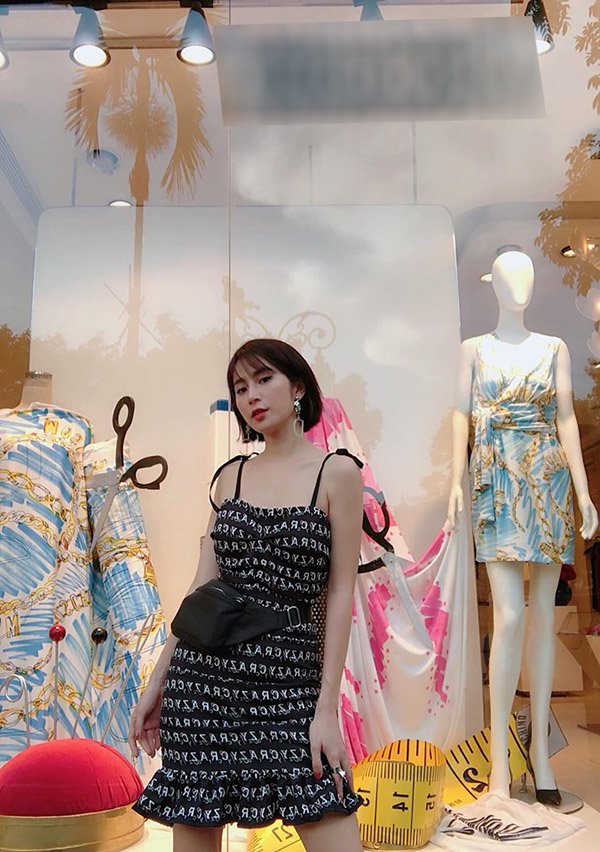 Trước là hotgirl vạn người mê, giờ là hot mom, mỹ nhân này vẫn ghi điểm nhờ mặc đẹp-3