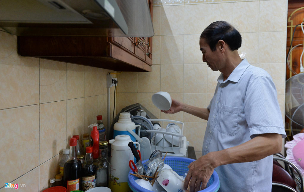 Mẹ là Giám đốc Kho bạc, gia đình Hoa hậu Lương Thuỳ Linh sống giản dị-4